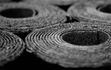 Vellow bitumen roof disadvantages